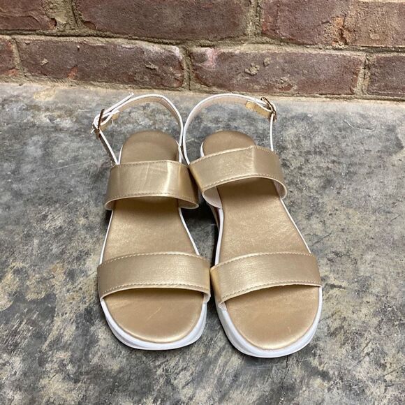 Gold Strapped Sandals Size 39 NEW - Picture 3 of 7